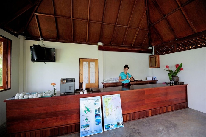 Imagen de los interiores del Hotel Sunwaree Phi Phi Resort. Foto 16