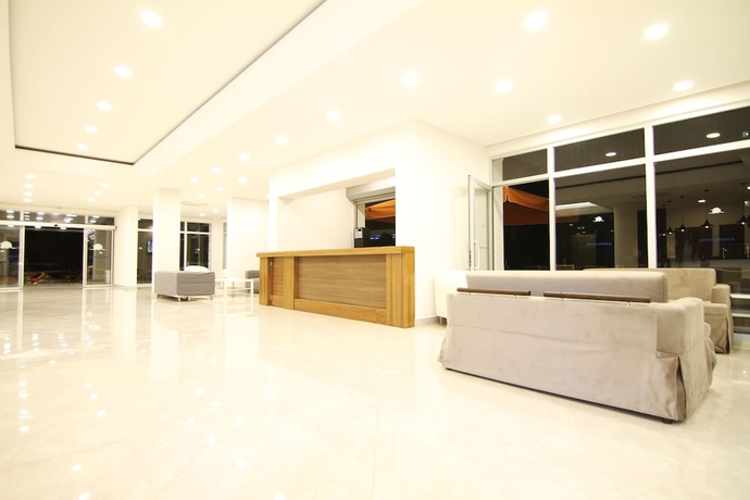 Imagen de los interiores del Hotel Sunway Club. Foto 16