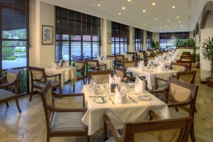 Imagen del bar/restaurante del Hotel Sunway Phnom Penh. Foto 2