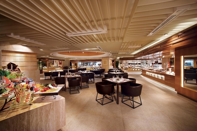 Imagen del bar/restaurante del Hotel Sunway Resort. Foto 5