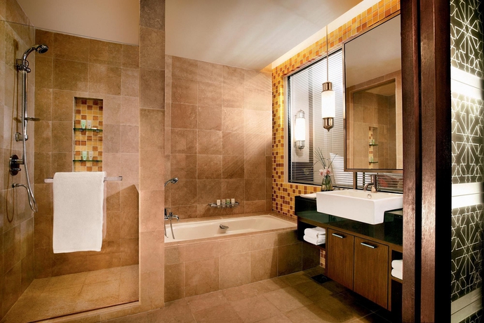 Imagen de la habitación del Hotel Sunway Resort. Foto 12