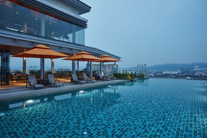 Imagen de los exteriores del Hotel Sunway Velocity Kuala Lumpur. Foto 12