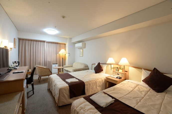 Imagen de la habitación del Hotel Sunwest Sasebo. Foto 11