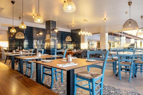 Imagen del bar/restaurante del Hotel Sunwing Arguineguin Seafront. Foto 3