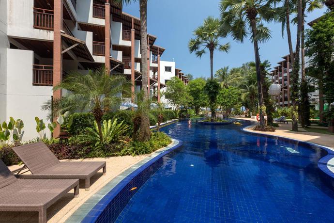 Imagen de la piscina del Hotel Sunwing Bangtao Beach. Foto 23