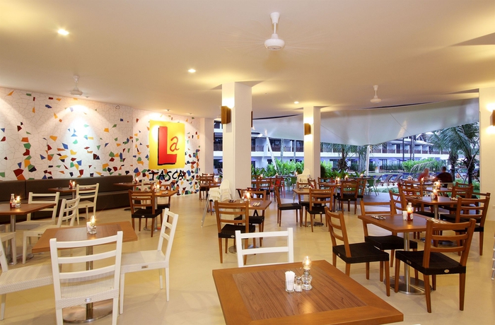 Imagen del bar/restaurante del Hotel Sunwing Kamala Beach - Sha Extra Plus. Foto 4