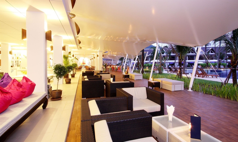 Imagen de los interiores del Hotel Sunwing Kamala Beach - Sha Extra Plus. Foto 17