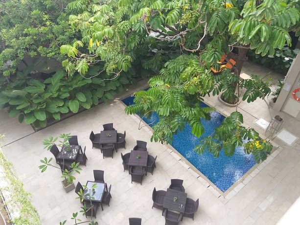 Imagen de la piscina del Hotel Sunwood Arianz Managed By Bencoolen. Foto 20