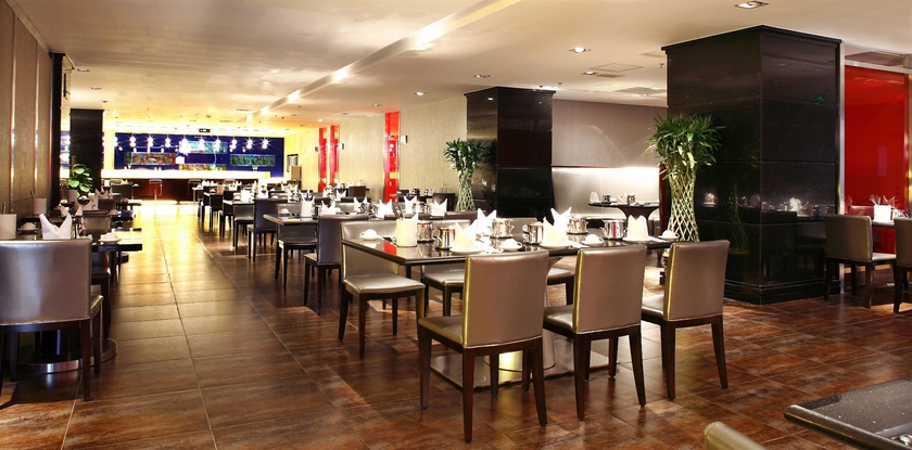 Imagen del bar/restaurante del Hotel Sunworld Beijing Wangfujing. Foto 3