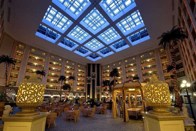 Imagen del bar/restaurante del Hotel Sunworld Dynasty Hotel Beijing. Foto 6