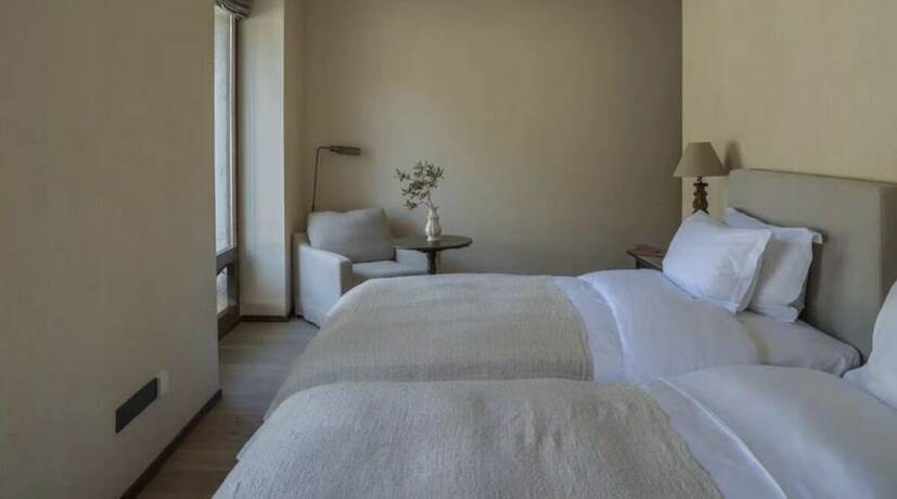 Imagen de la habitación del Hotel Sunyata. Foto 11