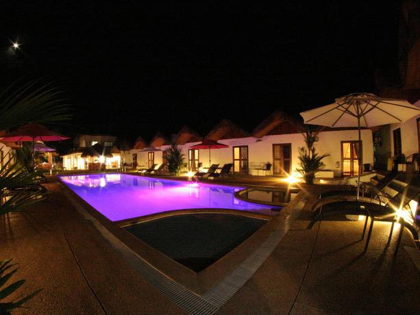 Imagen de la piscina del Hotel Sunz En Coron Resort. Foto 4