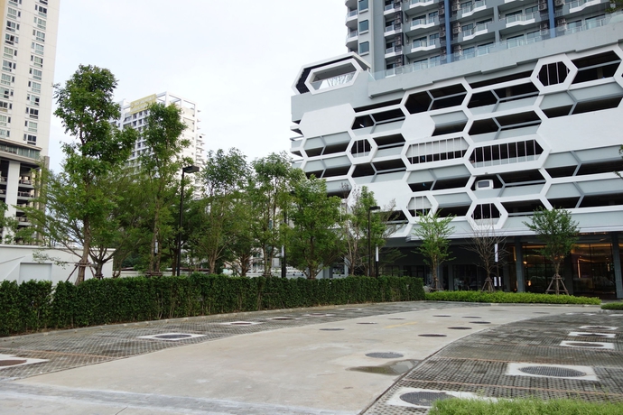 Imagen de los exteriores del Hotel Supalai Asoke Residence. Foto 5