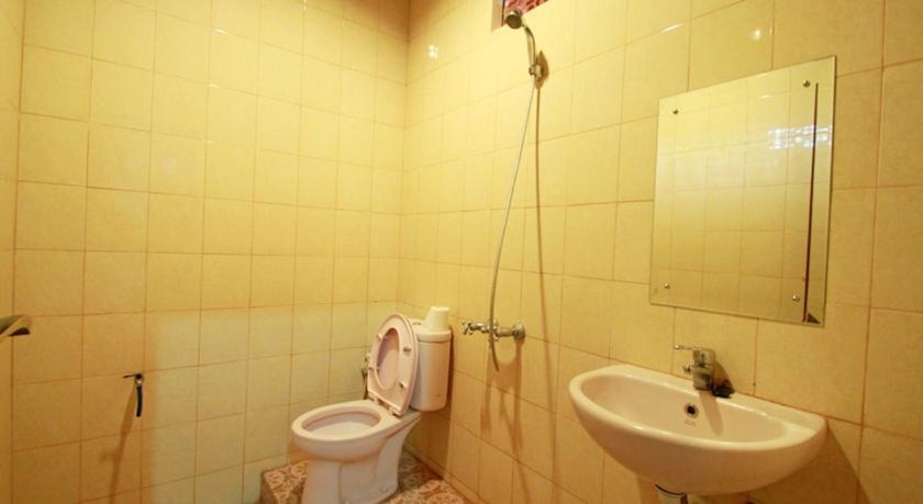 Imagen de la habitación del Hotel Suparsa's Home Stay. Foto 11