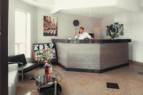 Imagen general del Hotel Super 5 Inn. Foto 2