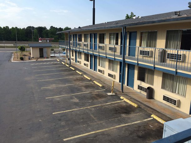 Imagen general del Hotel Super 7 Inn, Little Rock. Foto 1