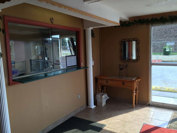 Imagen de los interiores del Hotel Super 7 Inn, Little Rock. Foto 7