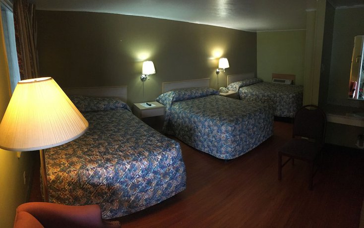 Imagen de la habitación del Hotel Super 7 Inn, Wright City. Foto 13