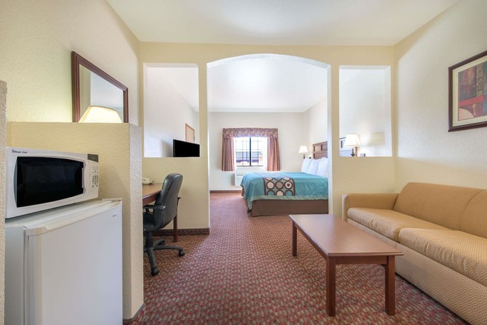 Imagen de la habitación del Hotel Super 8 By Wyndham Abilene South. Foto 3