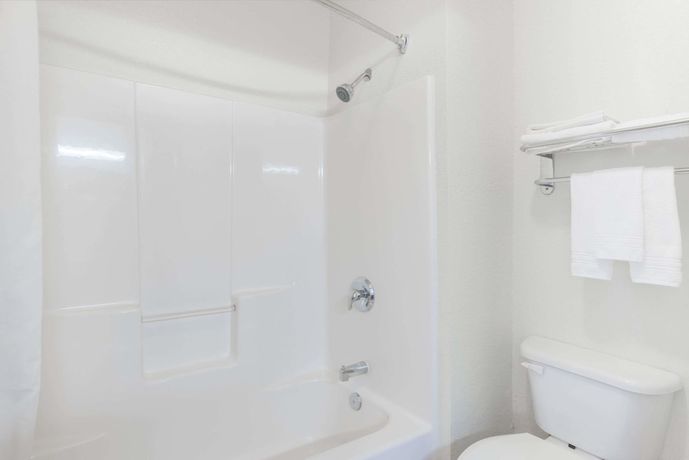 Imagen de la habitación del Hotel Super 8 By Wyndham Abilene South. Foto 10
