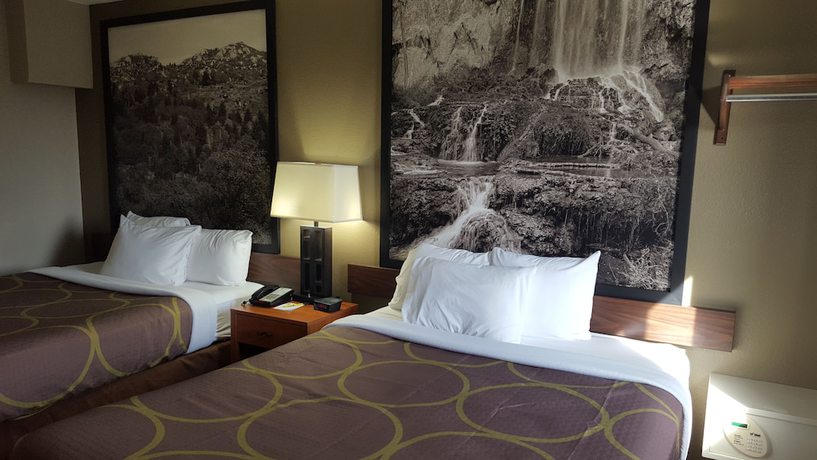 Imagen de la habitación del Hotel Super 8 By Wyndham Abingdon Va, Abingdon. Foto 8