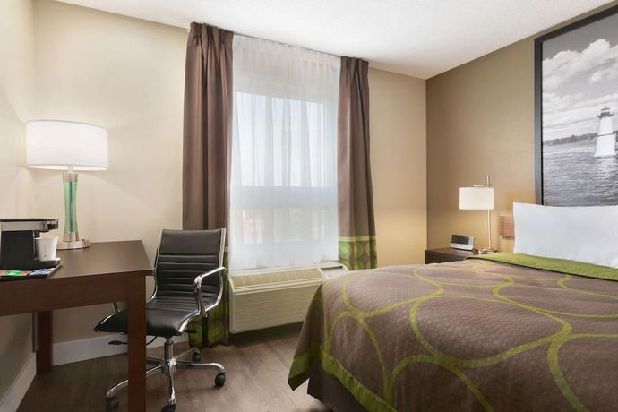 Imagen de la habitación del Hotel Super 8 By Wyndham Ajax/toronto On. Foto 15
