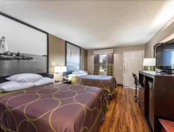 Imagen de la habitación del Hotel Super 8 By Wyndham Alexander City. Foto 7
