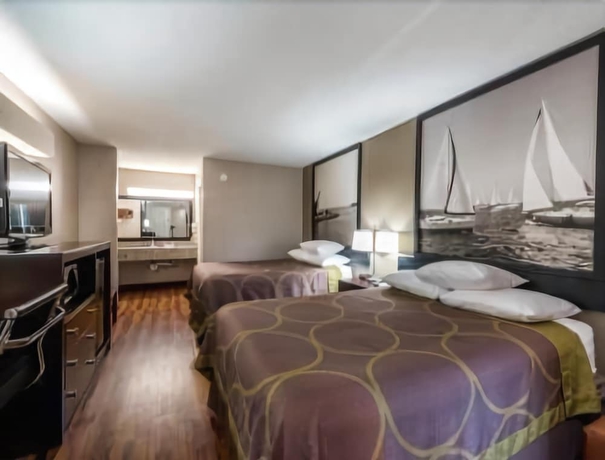 Imagen de la habitación del Hotel Super 8 By Wyndham Alexander City. Foto 9