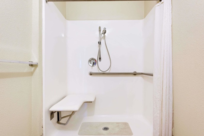 Imagen de la habitación del Hotel Super 8 By Wyndham Allentown. Foto 11