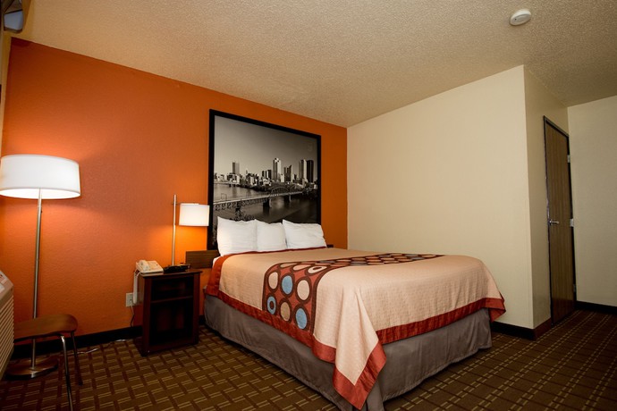 Imagen de la habitación del Hotel Super 8 By Wyndham Altoona, Altoona. Foto 3