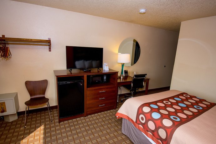 Imagen de la habitación del Hotel Super 8 By Wyndham Altoona, Altoona. Foto 4