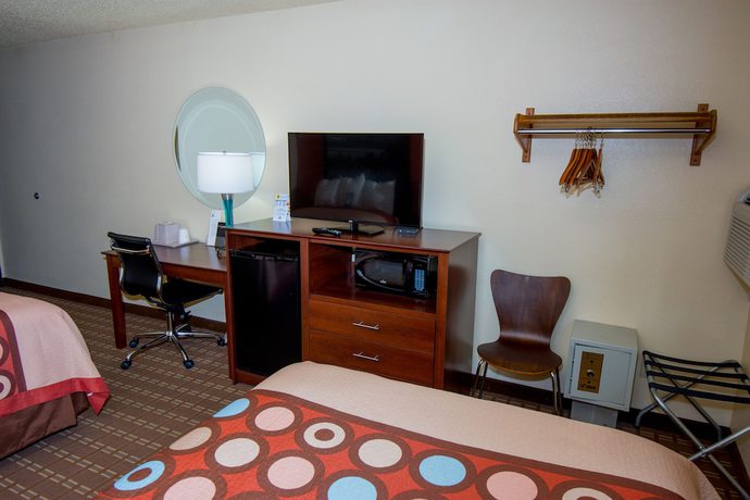 Imagen de la habitación del Hotel Super 8 By Wyndham Altoona, Altoona. Foto 13
