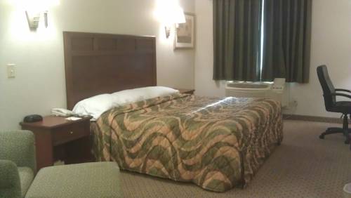 Imagen de la habitación del Hotel Super 8 By Wyndham Alvarado. Foto 5