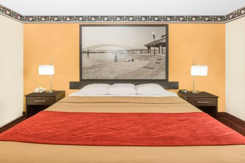 Imagen de la habitación del Hotel Super 8 By Wyndham Ames. Foto 9