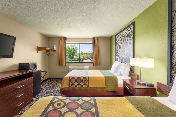 Imagen de la habitación del Hotel Super 8 By Wyndham Ankeny/des Moines Area. Foto 15