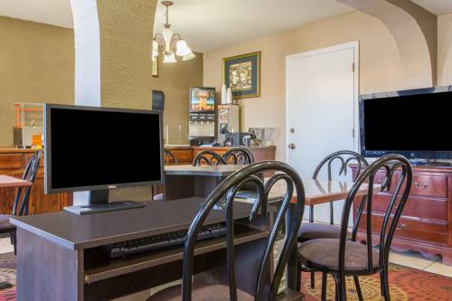 Imagen de la habitación del Hotel Super 8 By Wyndham Antioch/nashville South East. Foto 5