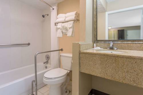 Imagen de la habitación del Hotel Super 8 By Wyndham Antioch/nashville South East. Foto 8