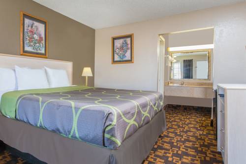 Imagen de la habitación del Hotel Super 8 By Wyndham Antioch/nashville South East. Foto 11