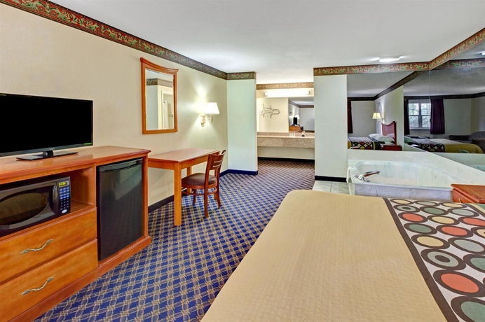 Imagen de la habitación del Hotel Super 8 By Wyndham Arlington Near Atandt Stadium. Foto 8