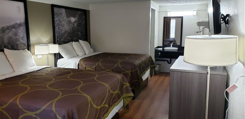 Imagen de la habitación del Hotel Super 8 By Wyndham Asheville/biltmore. Foto 11