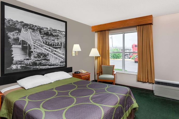 Imagen de la habitación del Hotel Super 8 By Wyndham Athens. Foto 15