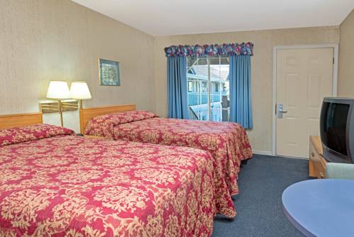 Imagen de la habitación del Hotel Super 8 By Wyndham Auburn. Foto 5