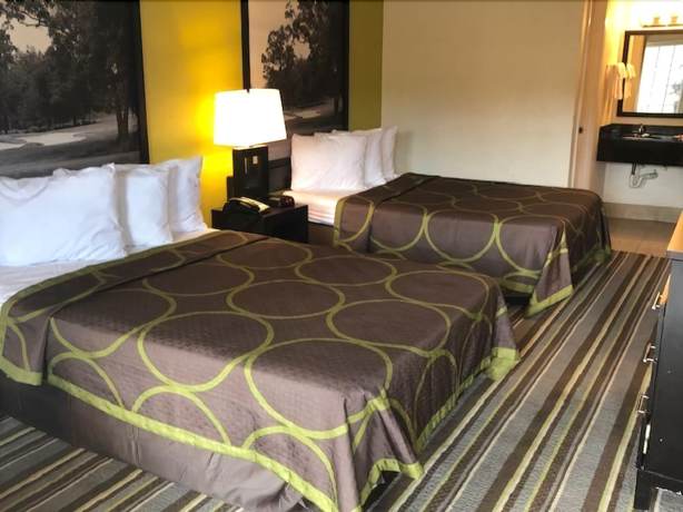 Imagen de la habitación del Hotel Super 8 By Wyndham Augusta, Augusta. Foto 8