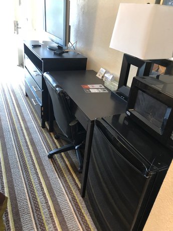 Imagen de la habitación del Hotel Super 8 By Wyndham Augusta, Augusta. Foto 11