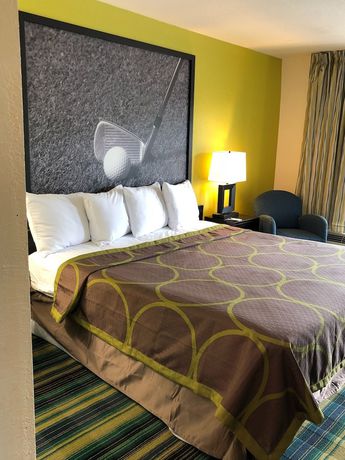 Imagen de la habitación del Hotel Super 8 By Wyndham Augusta, Augusta. Foto 19
