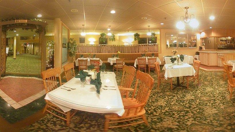 Imagen del bar/restaurante del Hotel Super 8 By Wyndham Augusta. Foto 1