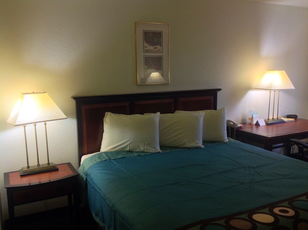 Imagen de la habitación del Hotel Super 8 By Wyndham Augusta/ft Eisenhower Area. Foto 8