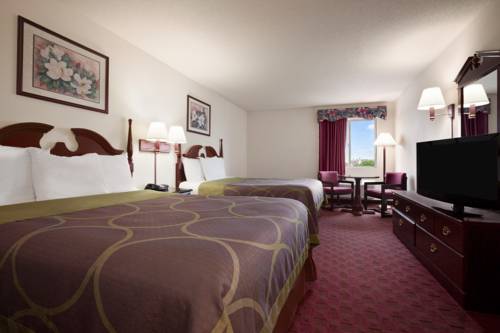 Imagen de la habitación del Hotel Super 8 By Wyndham Aurora/naperville Area. Foto 7