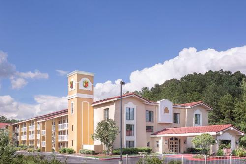 Imagen general del Hotel Super 8 By Wyndham Austell/six Flags. Foto 7