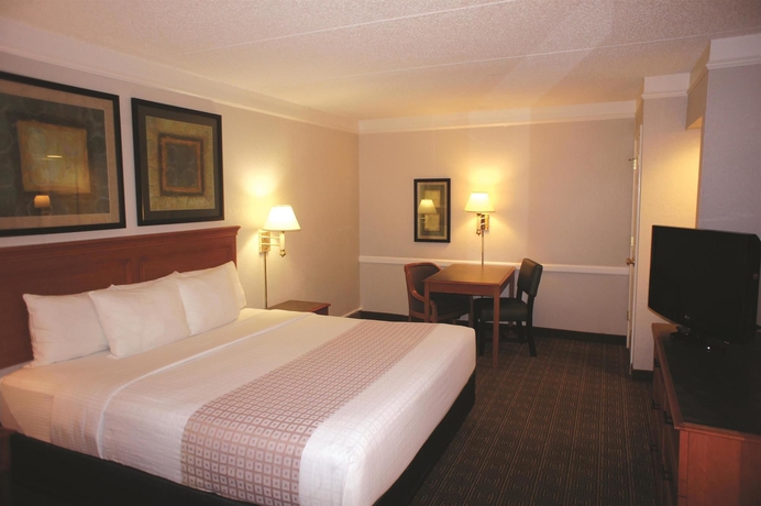 Imagen de la habitación del Hotel Super 8 By Wyndham Austin South / I-35. Foto 6